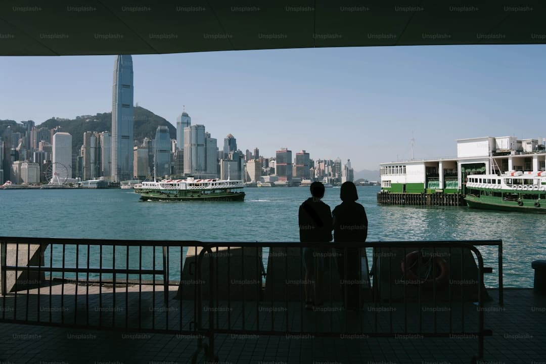 华鑫证券给予荣盛石化“买入评级”